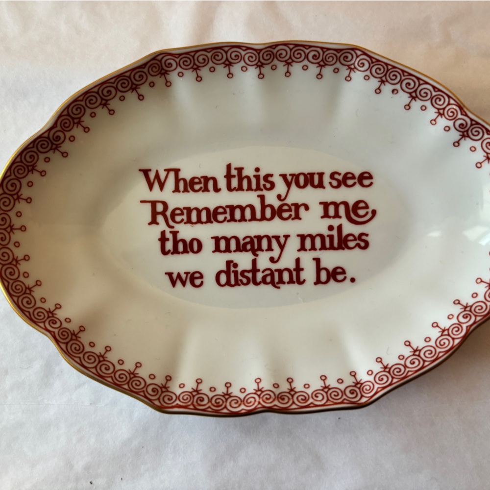 Mottahedeh White and Red Serveware Plate with Sentimental Message